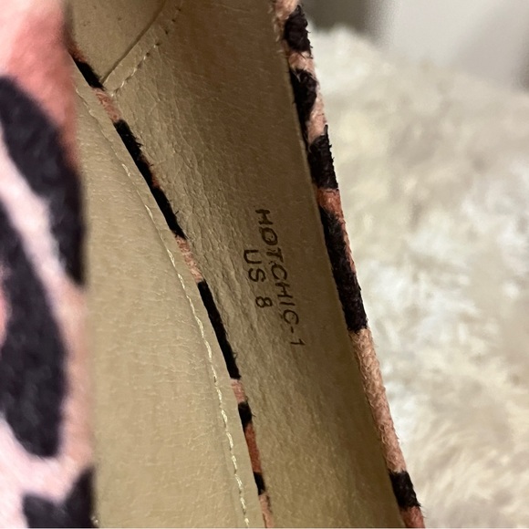 Windsor - Picture 2 of 9